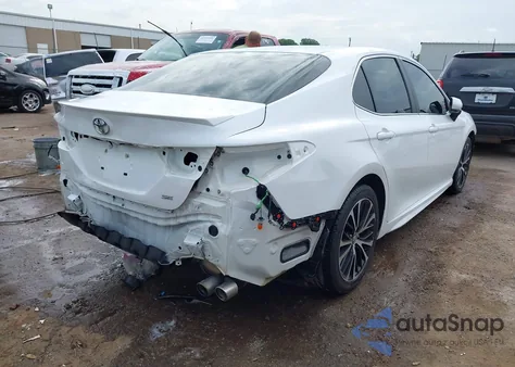 2018 Toyota Camry L/Le/Se/Xle из США, поврежденный, VIN 4T1B11HK9JU140135